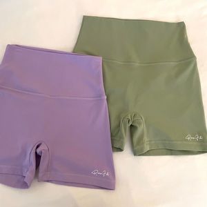 RareFit Scrunch Shorts in Jade & Amethyst